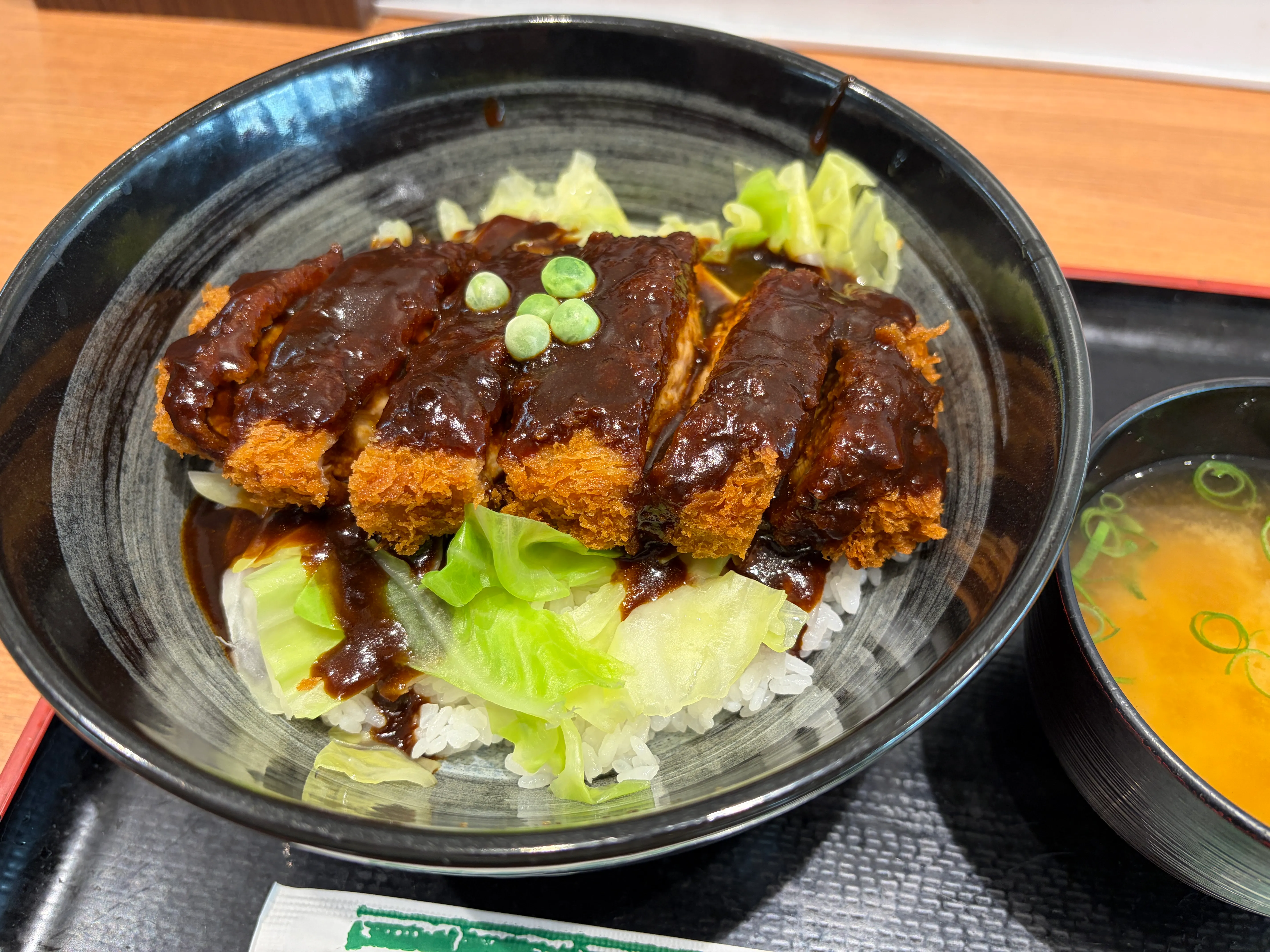 淡河PA　デミカツ丼